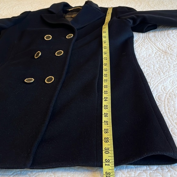 St. John Wool Cashmere Coat Women’s 6 
Black Logo Buttons Italy Classic Luxury - Picture 16 of 17